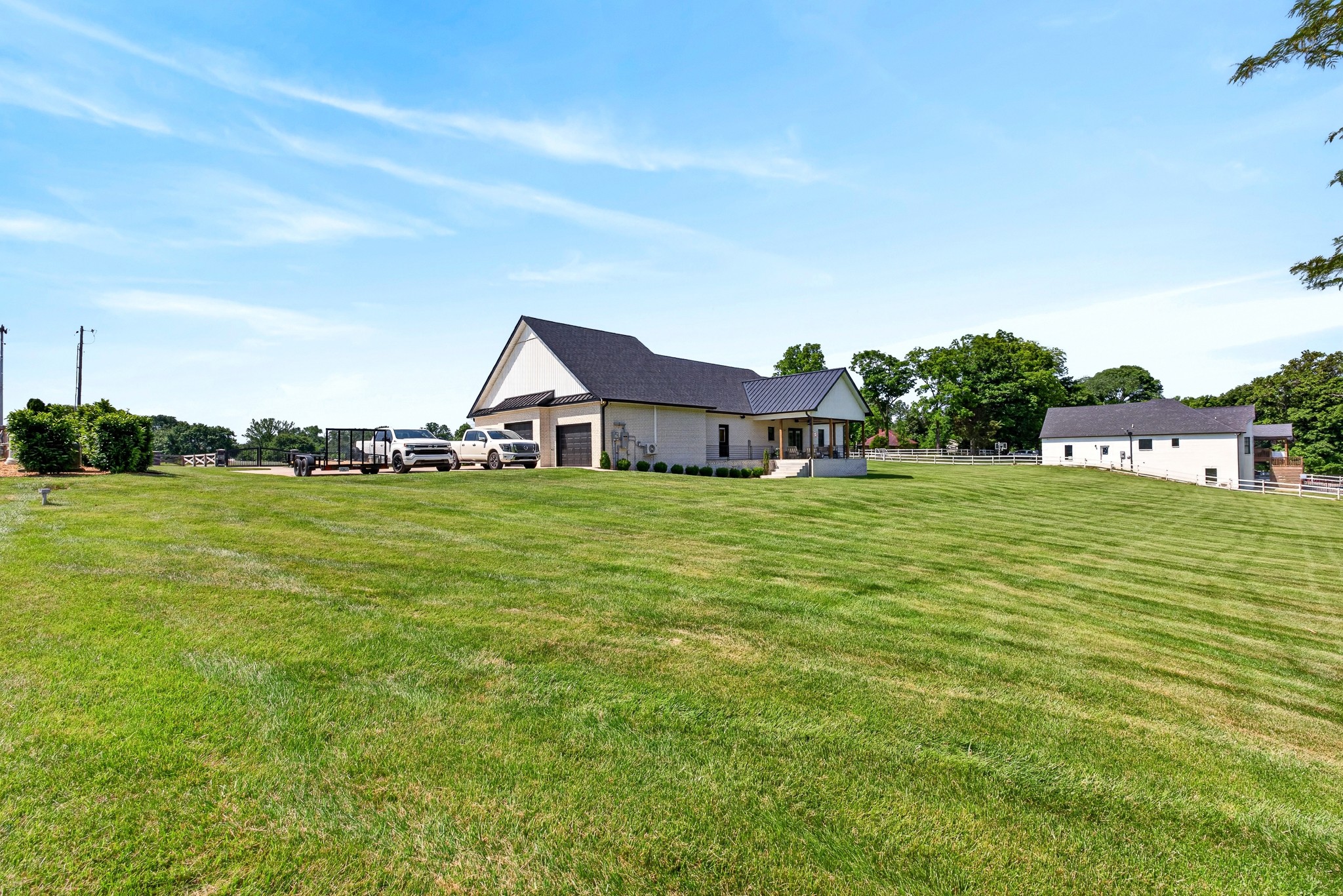 2235 Lock B Road, N Clarksville TN 37043