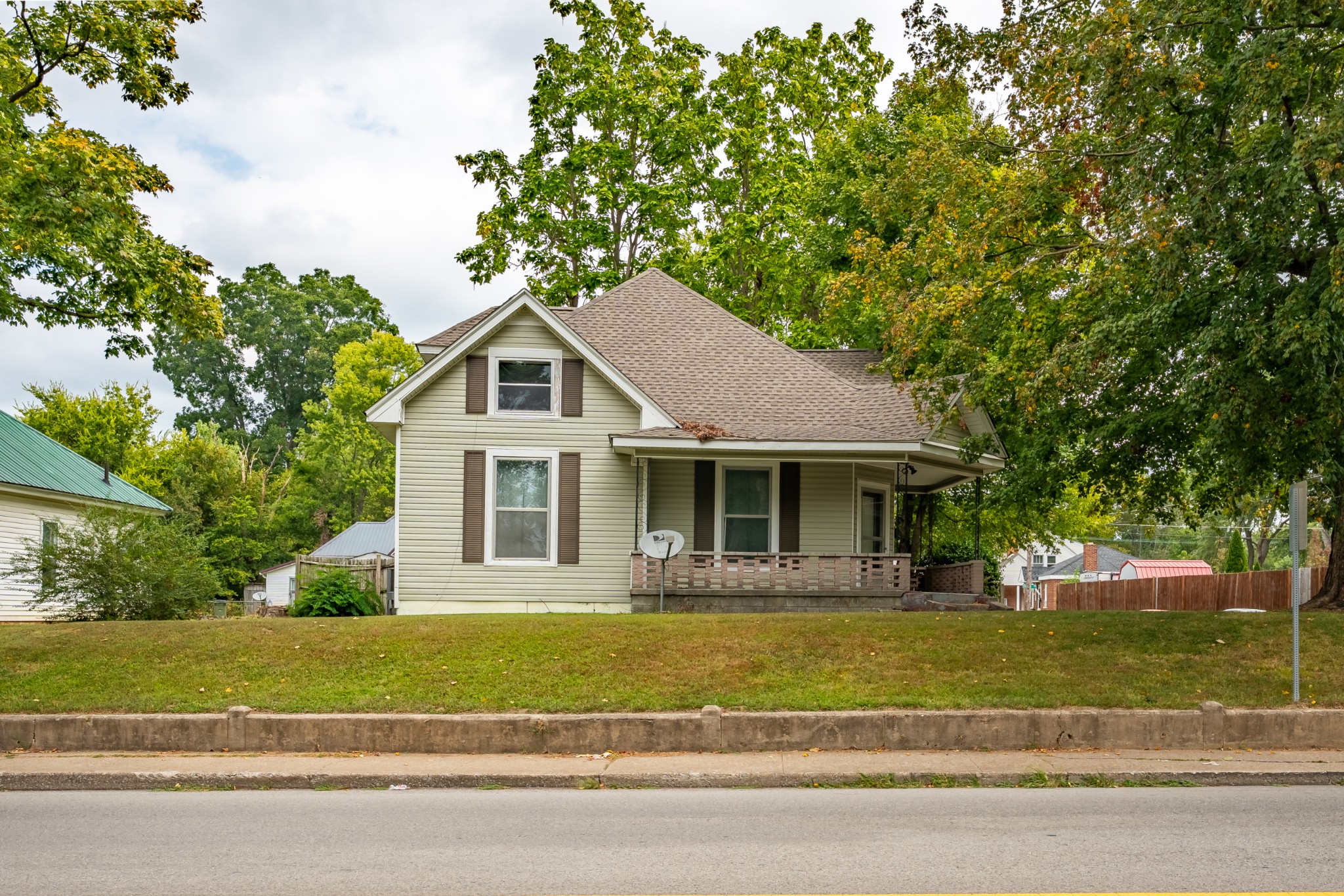 1002 W 7th Street Hopkinsville KY 42240