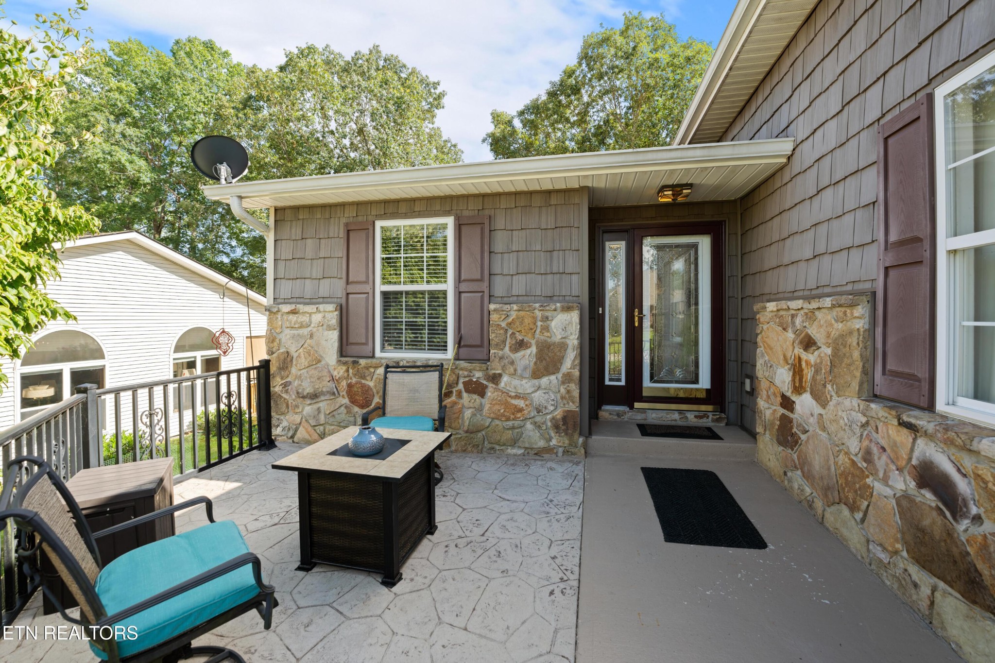 229 Hawthorn Loop Crossville TN 38555