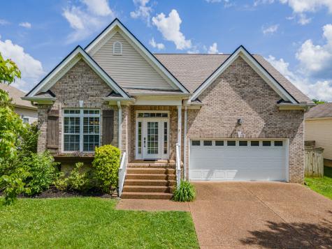 1093 Golf View Way Spring Hill TN 37174
