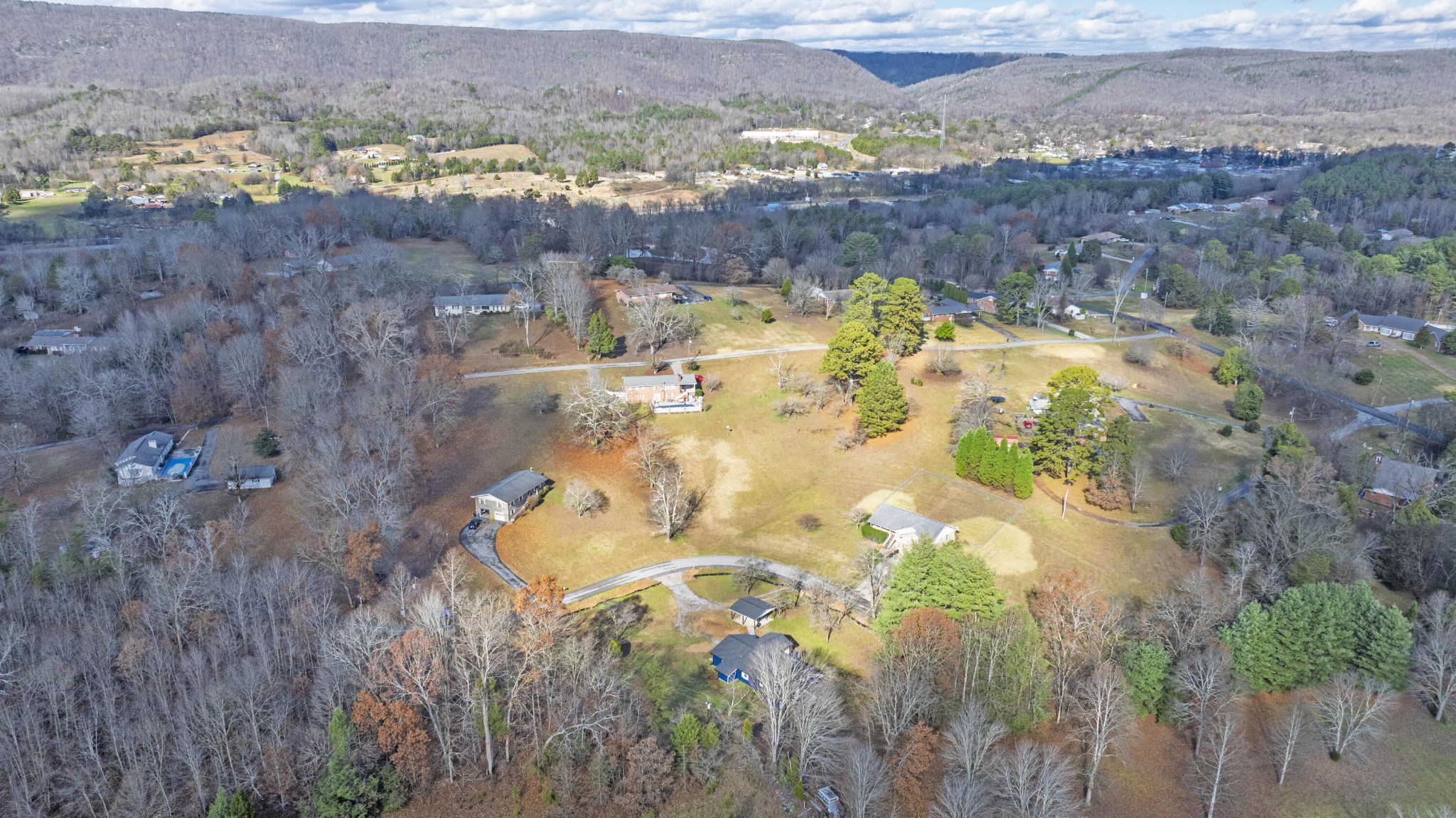 520 Tennessee Street Spring City TN 37381