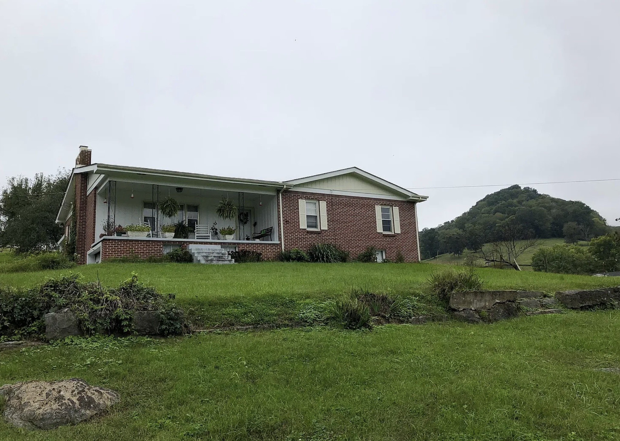 11 Stonewall Highway Carthage TN 37030