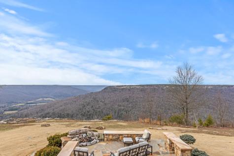 985 Sunset Circle Jasper TN 37347