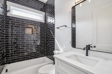2211 18th Ave, N Nashville TN 37208