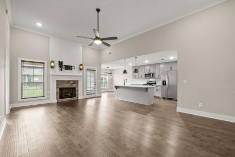 312 Lowline Drive Clarksville TN 37043