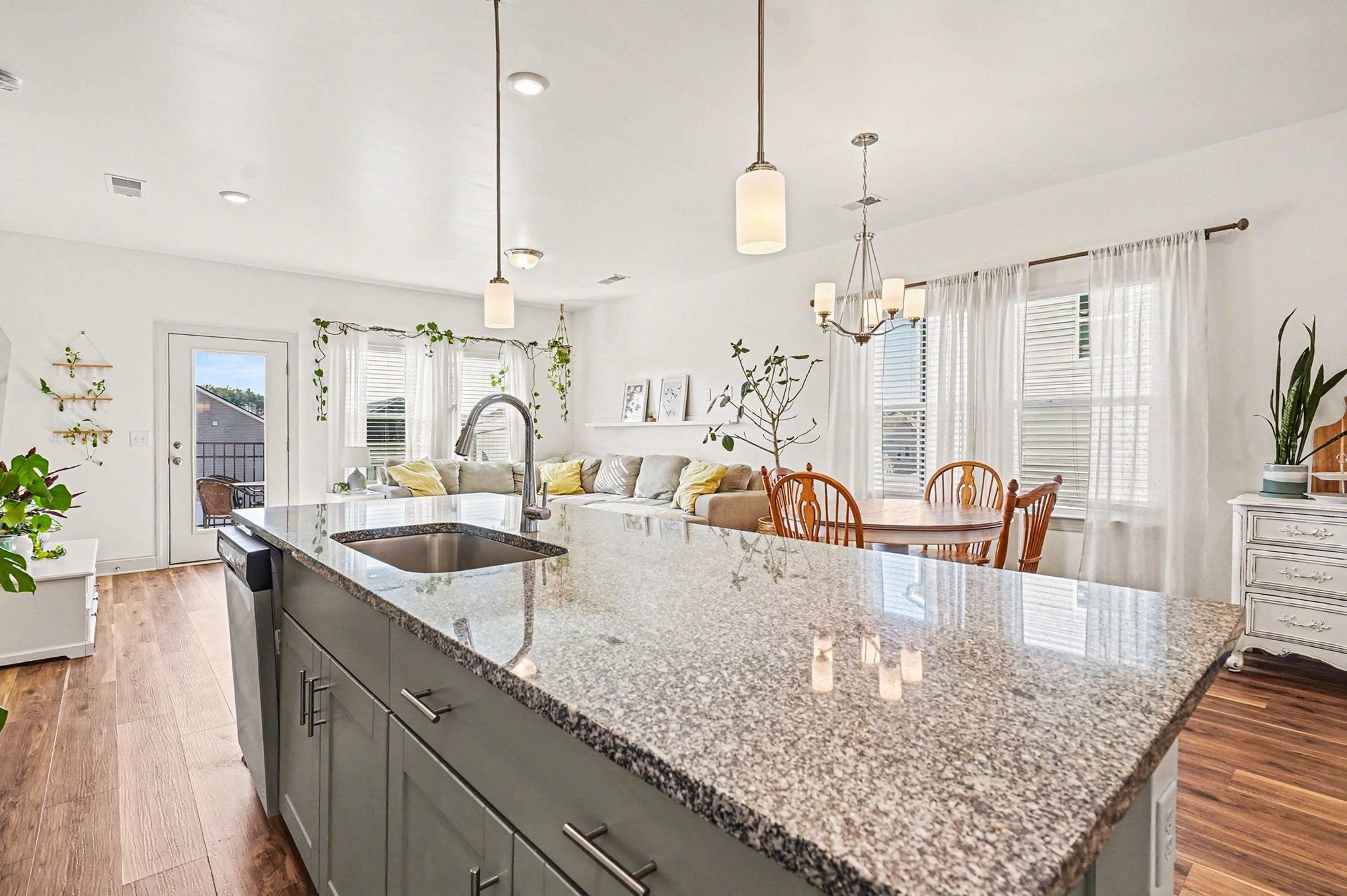 811 Arrington Way Columbia TN 38401