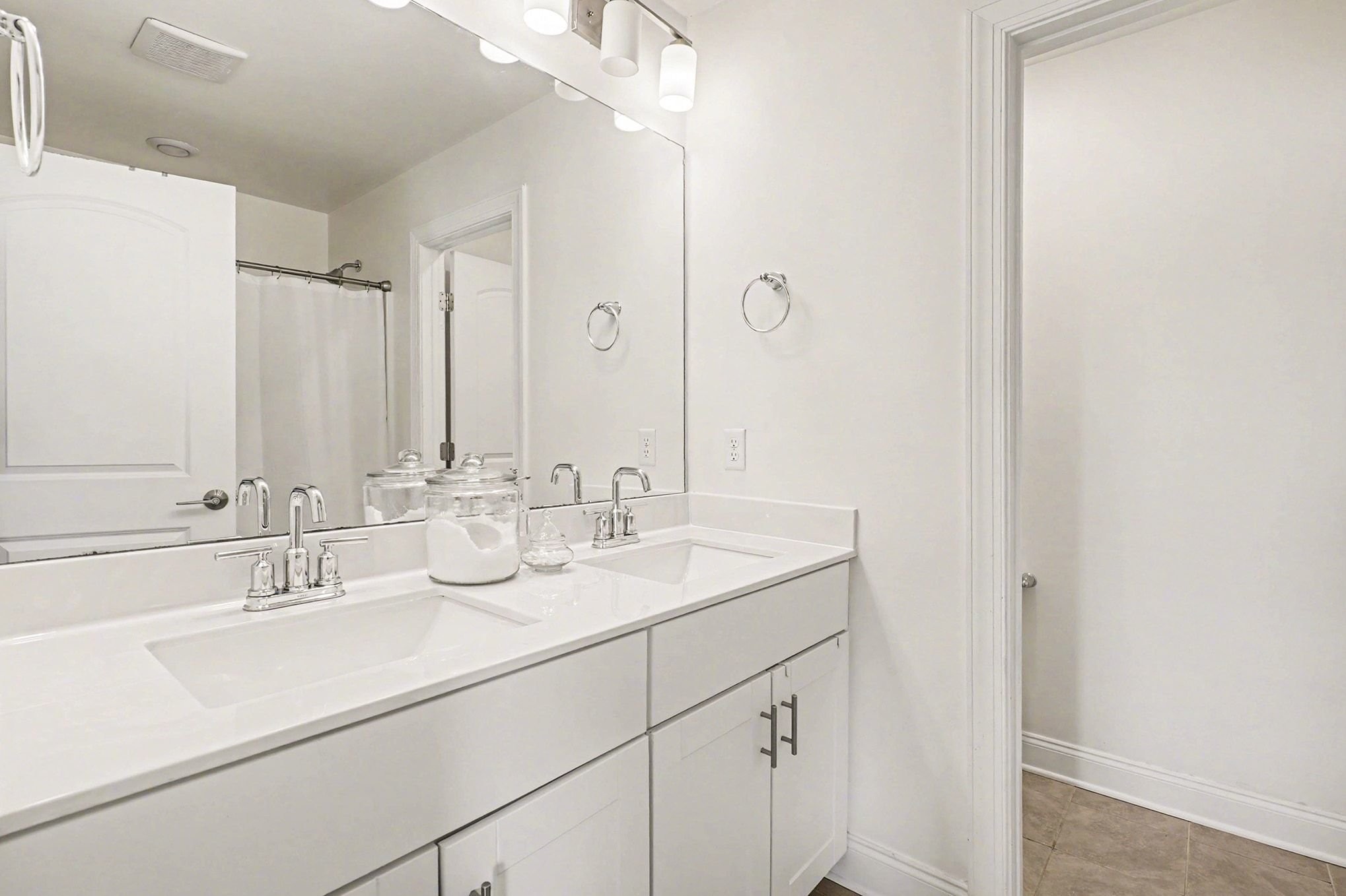 811 Arrington Way Columbia TN 38401