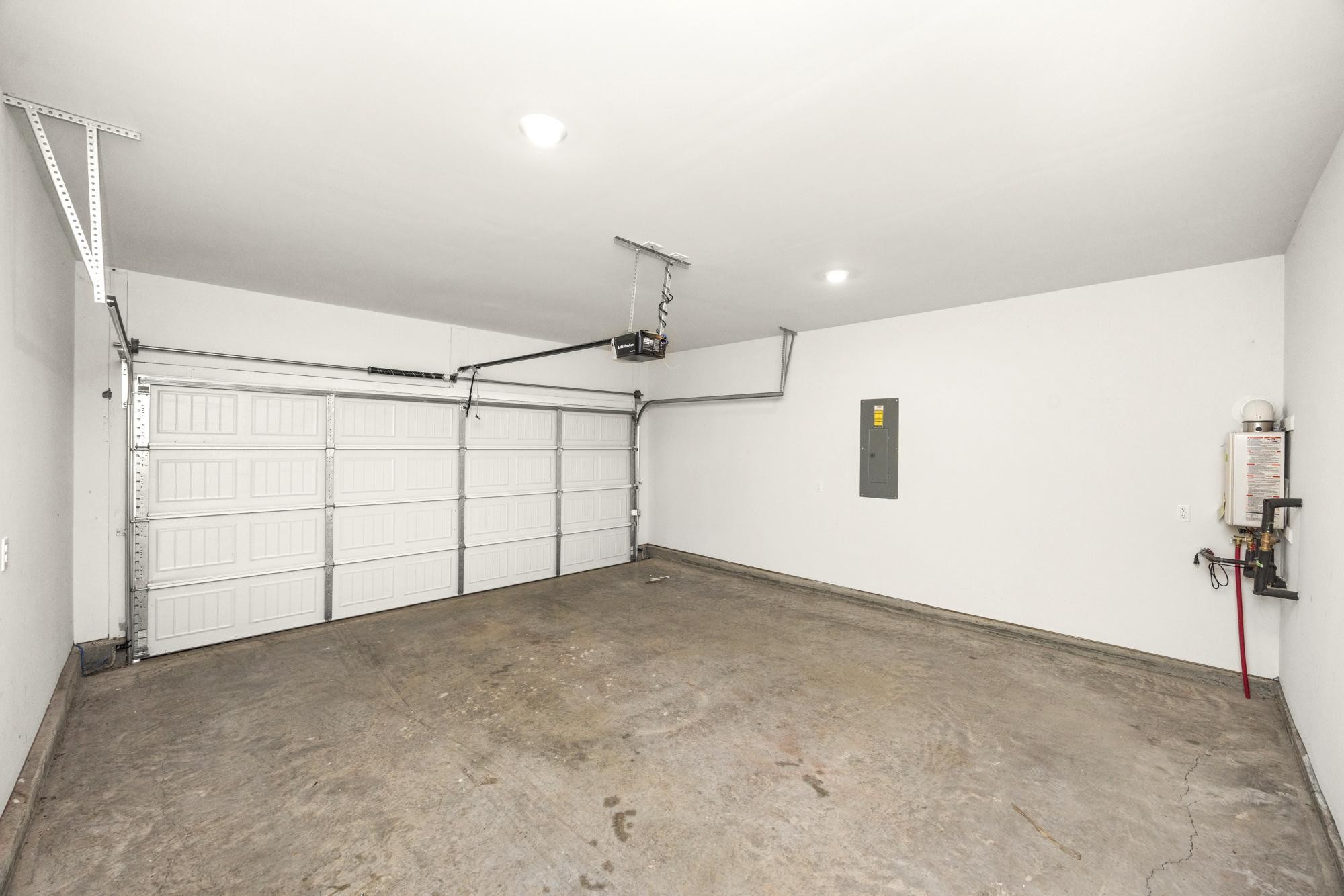 2354 Quinn Drive White House TN 37188