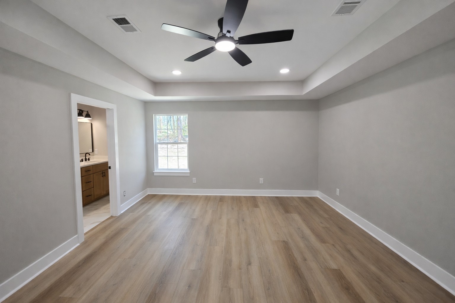 222 Todd Street Charlotte TN 37036