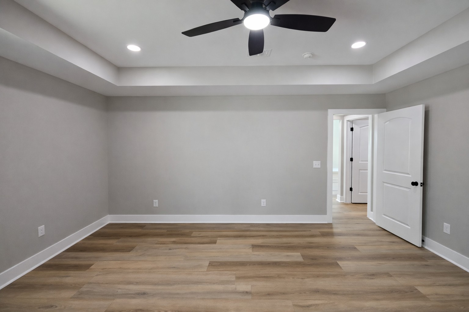222 Todd Street Charlotte TN 37036