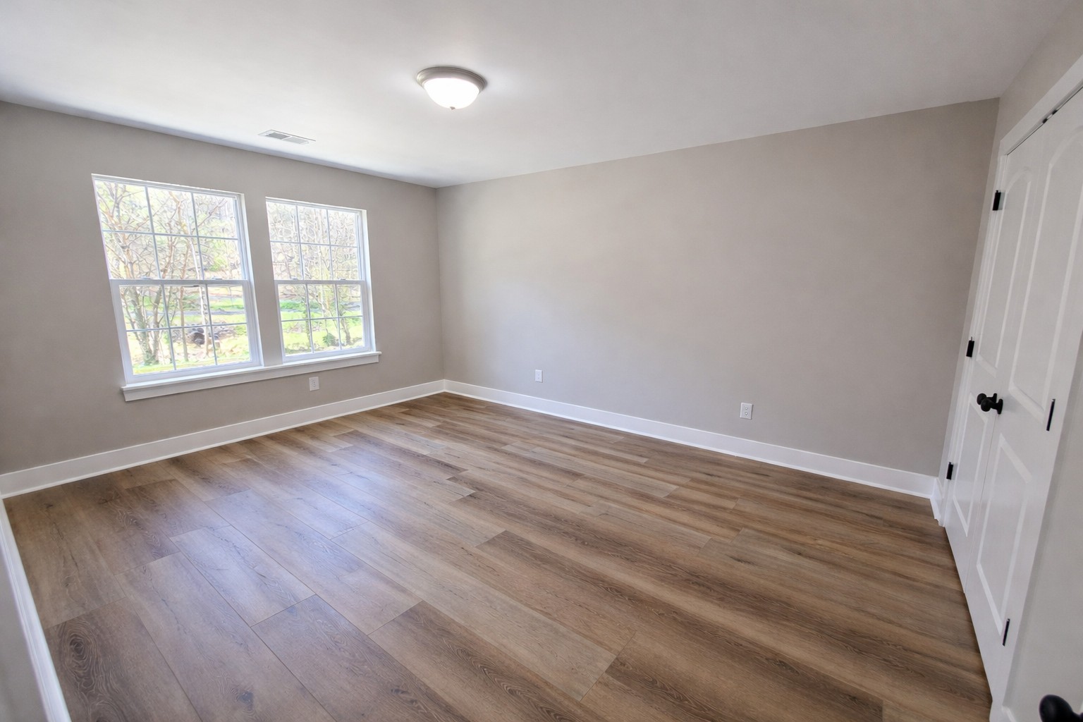 222 Todd Street Charlotte TN 37036