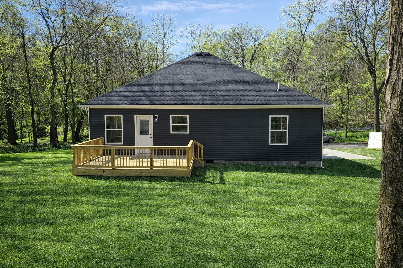 222 Todd Street Charlotte TN 37036