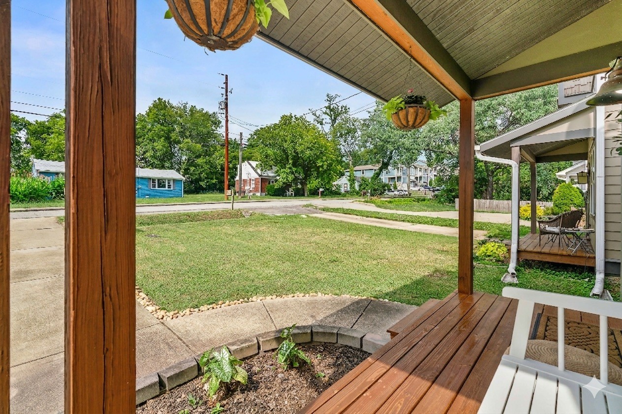 916A Thomas Avenue Nashville TN 37216