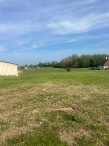 7748 Webster Road White House TN 37188