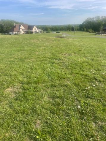 7748 Webster Road White House TN 37188