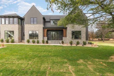 601 Granny White Pike Brentwood TN 37027
