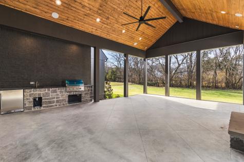 601 Granny White Pike Brentwood TN 37027