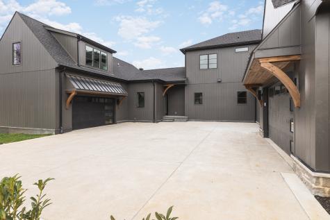 601 Granny White Pike Brentwood TN 37027