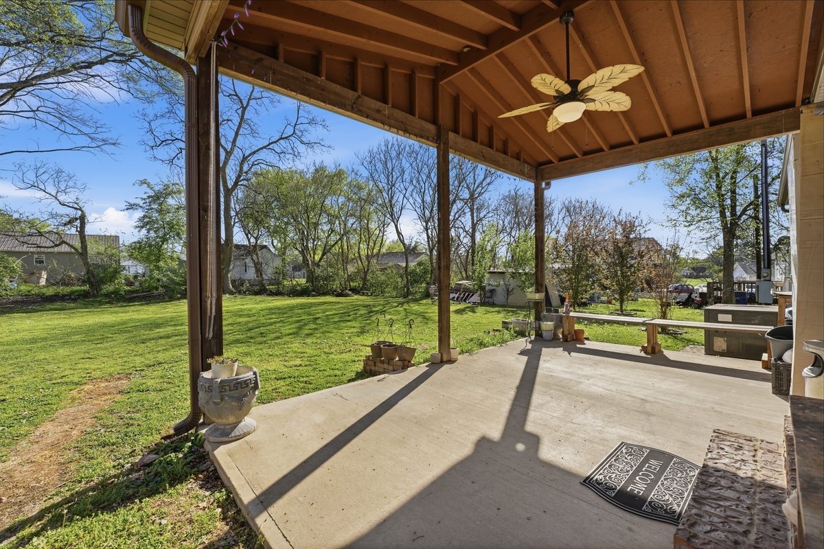308 Carney Street Shelbyville TN 37160