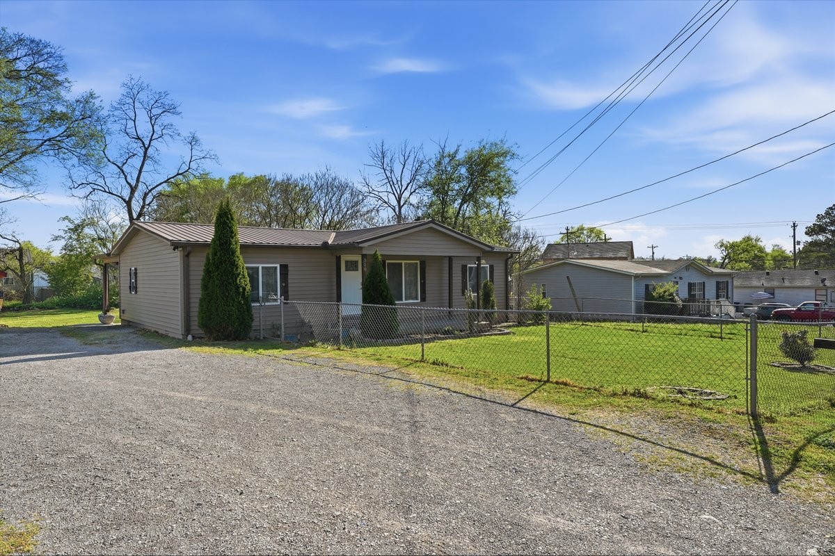 308 Carney Street Shelbyville TN 37160
