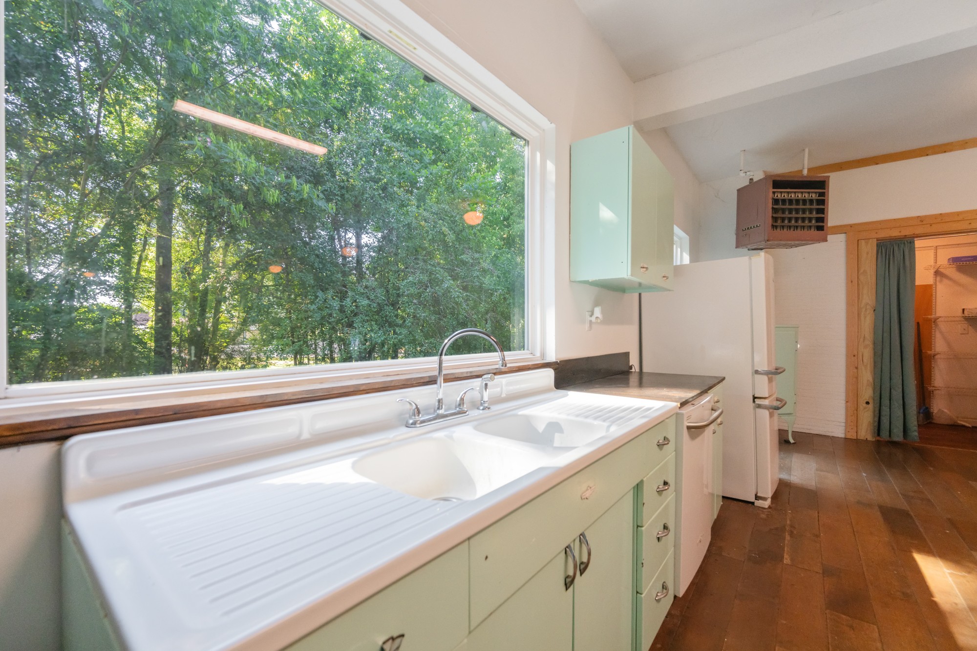 1035 Beacon Road Parsons TN 38363