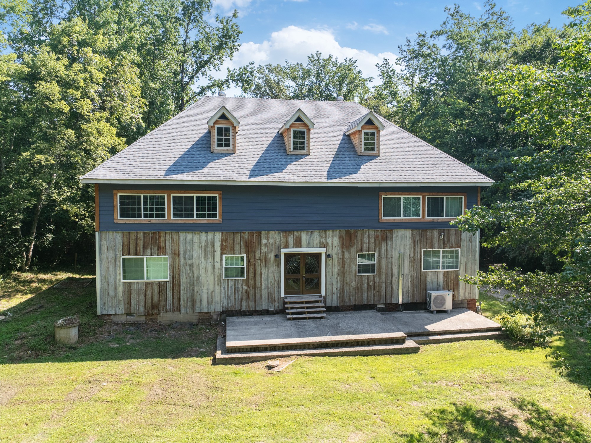 1035 Beacon Road Parsons TN 38363