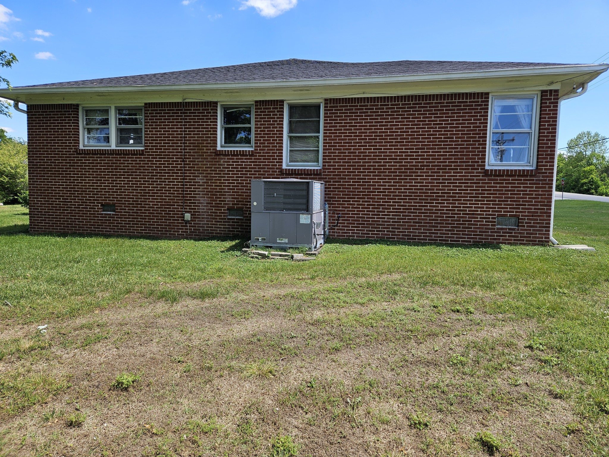 35204 Nashville Highway Alexandria TN 37012