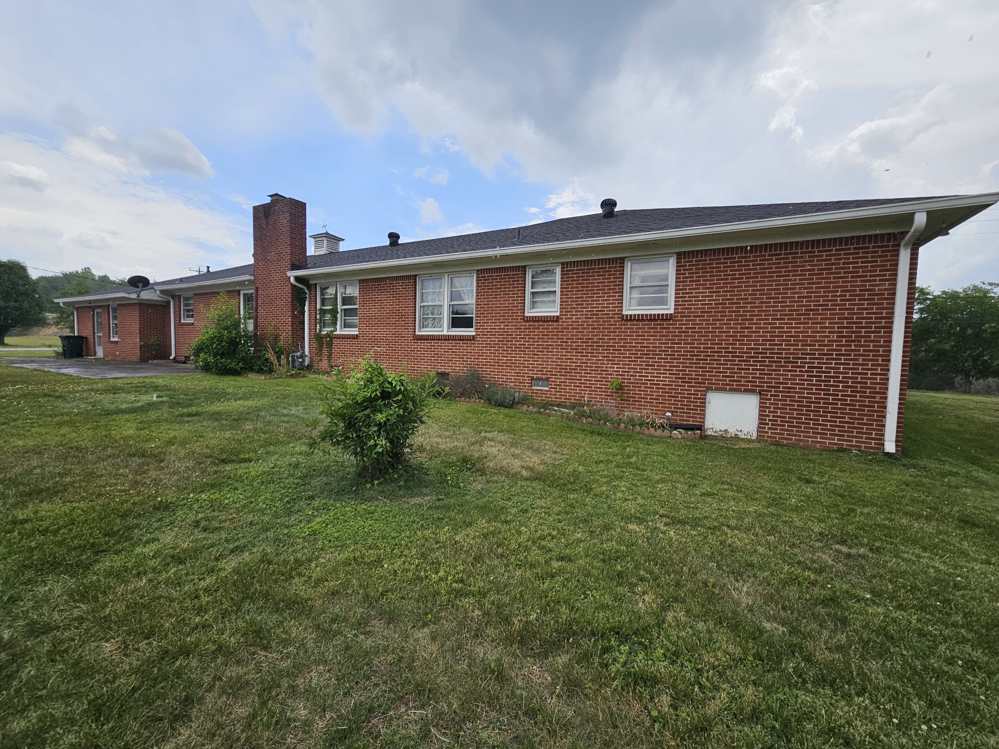 35204 Nashville Highway Alexandria TN 37012