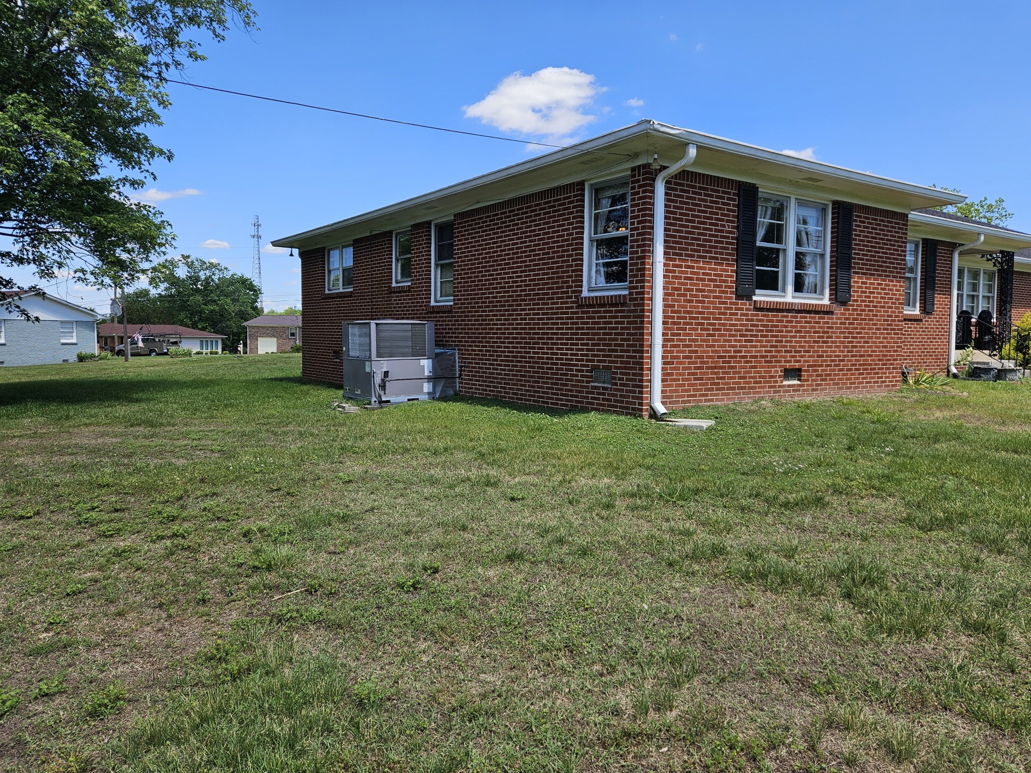 35204 Nashville Highway Alexandria TN 37012