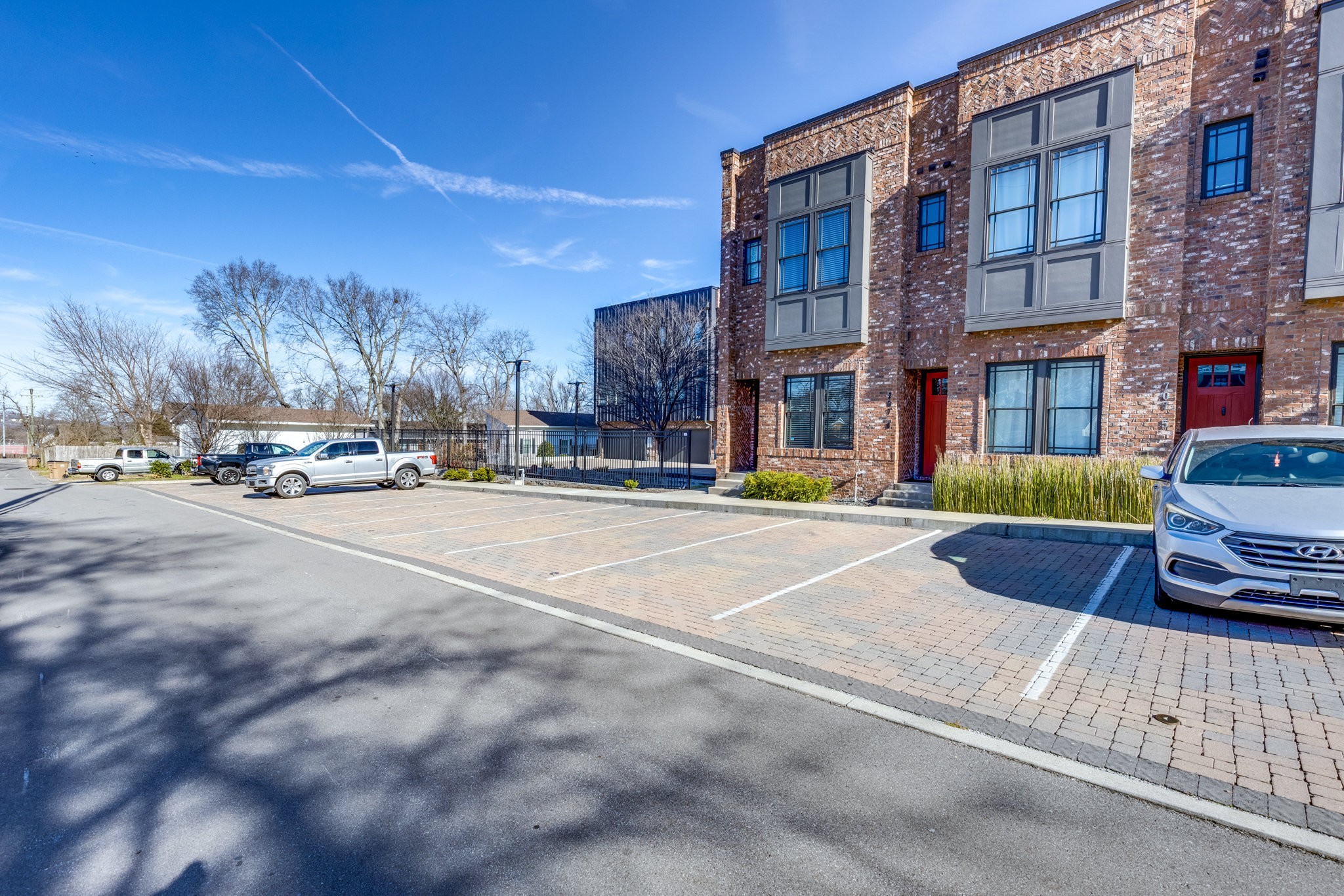 707 26th Ave, N Nashville TN 37208