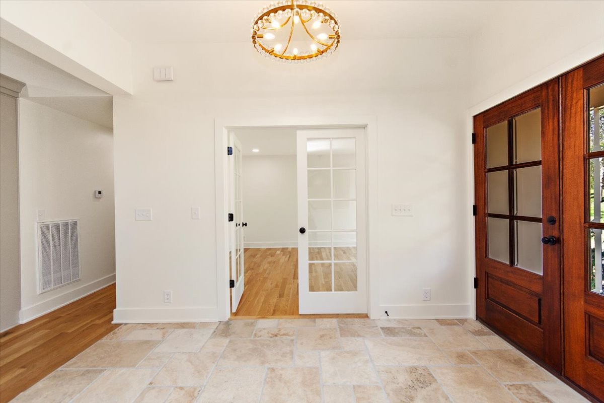1409 Sneed Road, W Franklin TN 37069