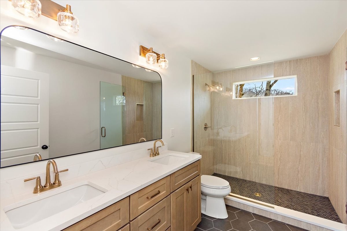 1409 Sneed Road, W Franklin TN 37069