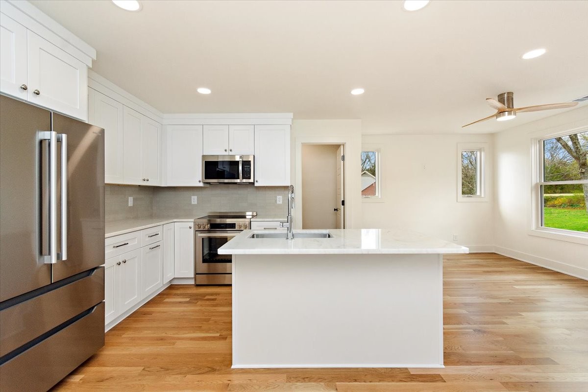 1409 Sneed Road, W Franklin TN 37069