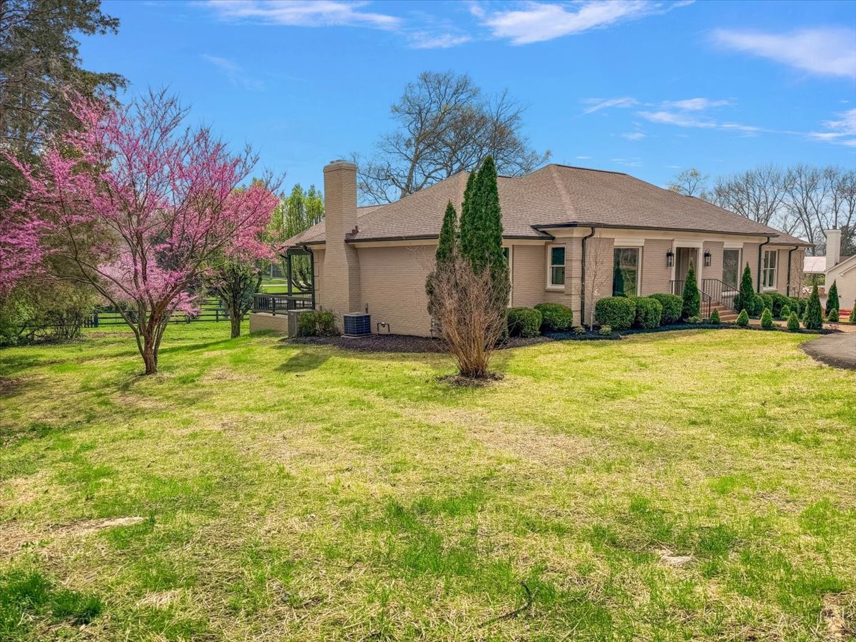 1409 Sneed Road, W Franklin TN 37069
