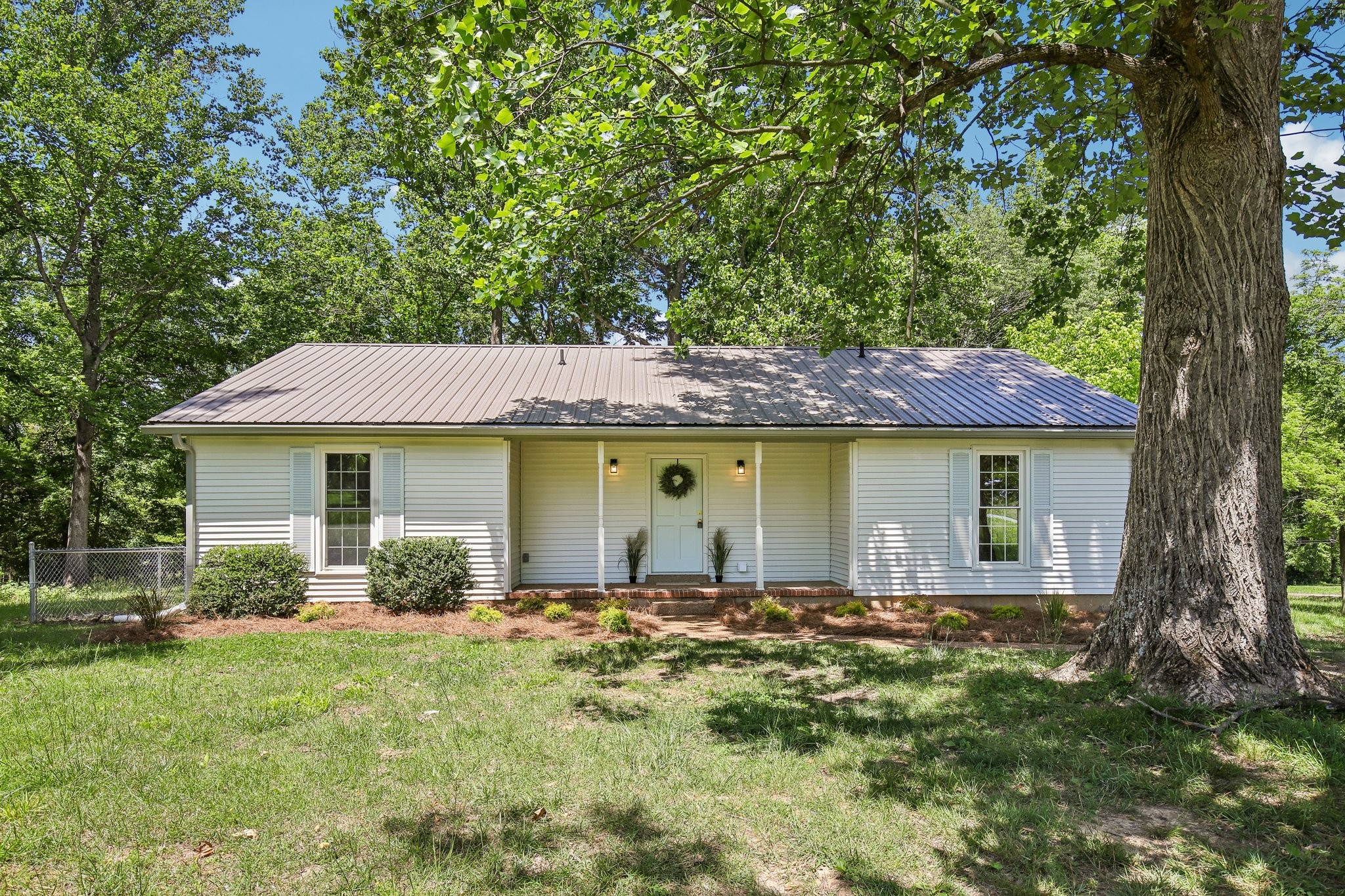 204 Link Road Cottontown TN 37048