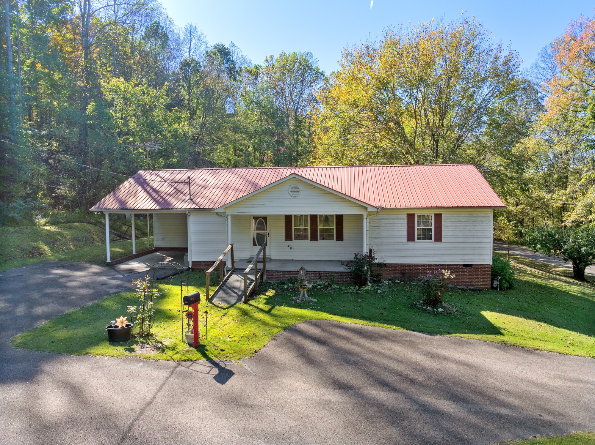 616 Old Sh 69 Sugar Tree TN 38380