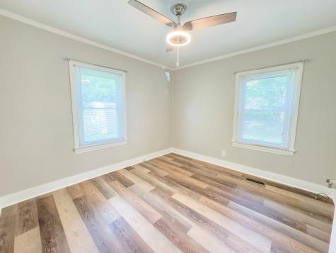 301 Crestview Drive Hopkinsville KY 42240