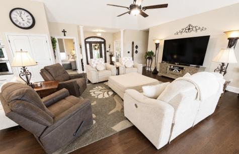 333 Moonlight Drive Vanleer TN 37181