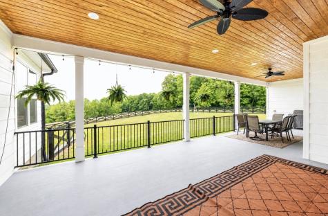 333 Moonlight Drive Vanleer TN 37181