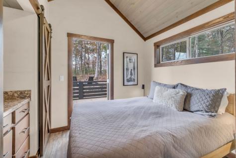 740 Waters Edge Way Tracy City TN 37387