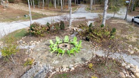 740 Waters Edge Way Tracy City TN 37387