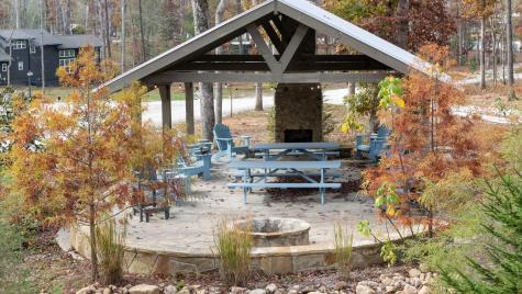 740 Waters Edge Way Tracy City TN 37387