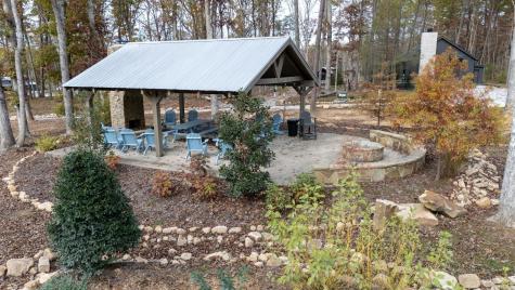 740 Waters Edge Way Tracy City TN 37387