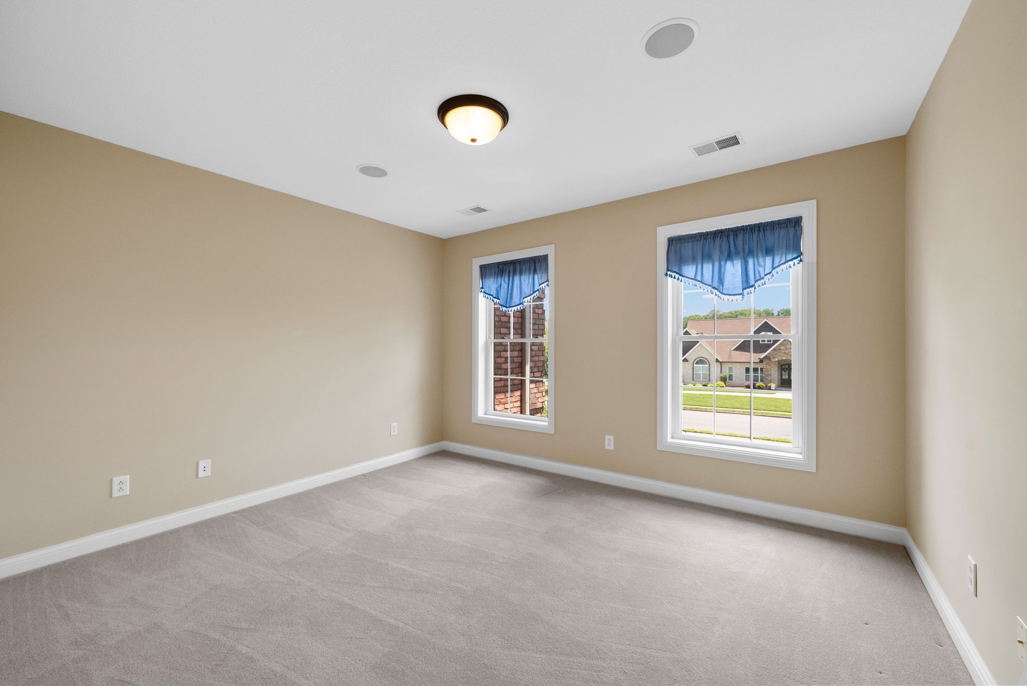 306 Gray Hawk Trail Clarksville TN 37043