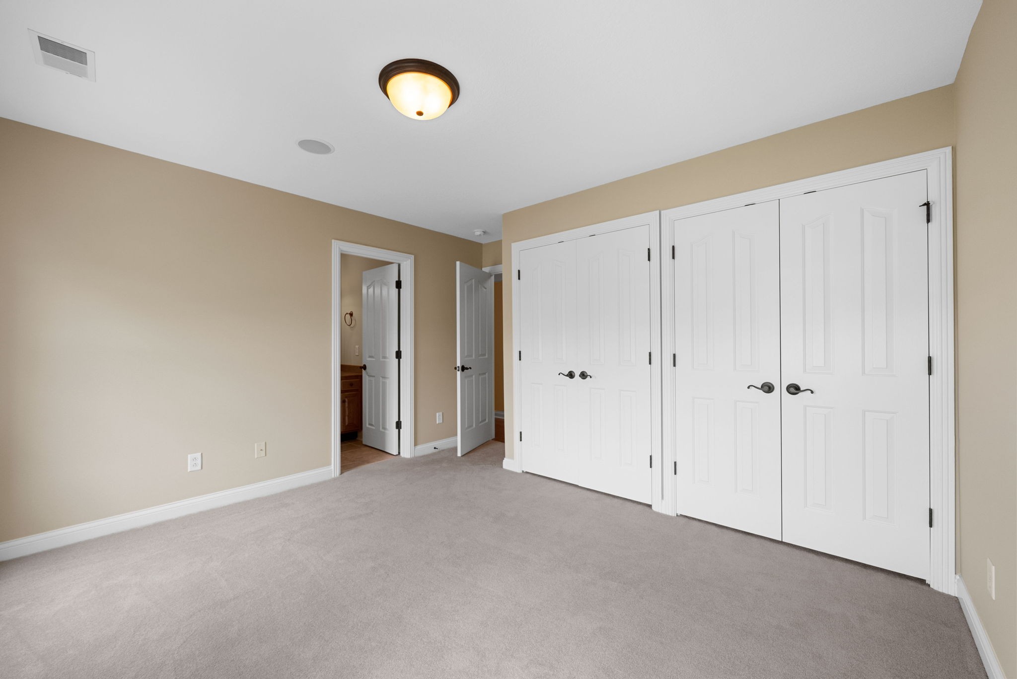 306 Gray Hawk Trail Clarksville TN 37043