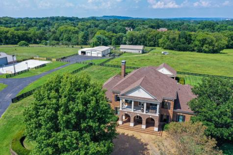 607 Sunnyside Lane Columbia TN 38401