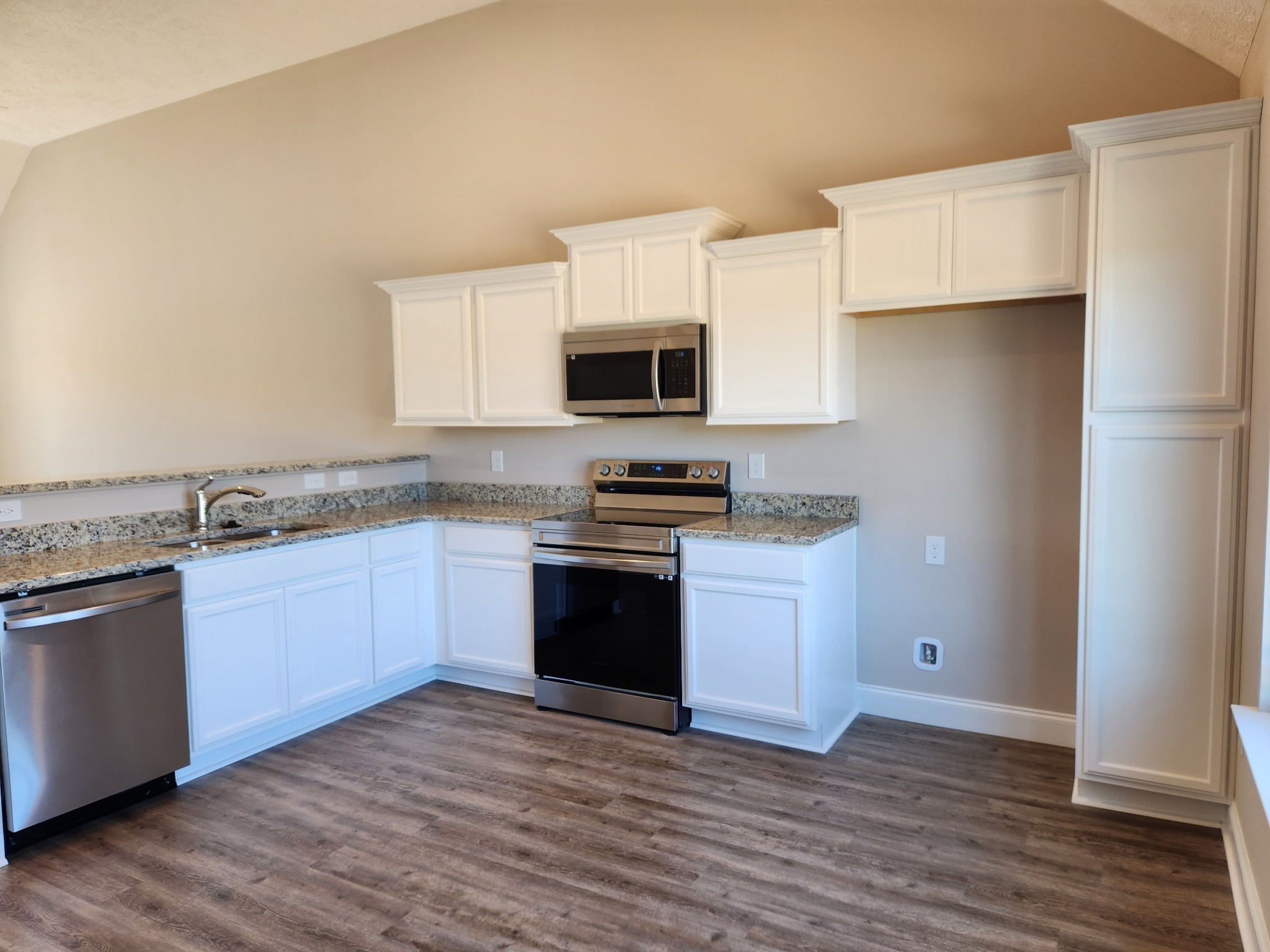 2902 Valley Farms Drive Christiana TN 37037
