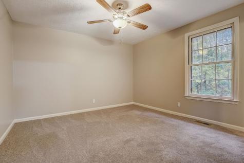 1008 Valley Lane White House TN 37188
