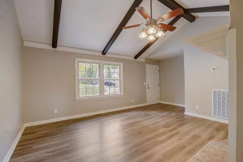 1008 Valley Lane White House TN 37188