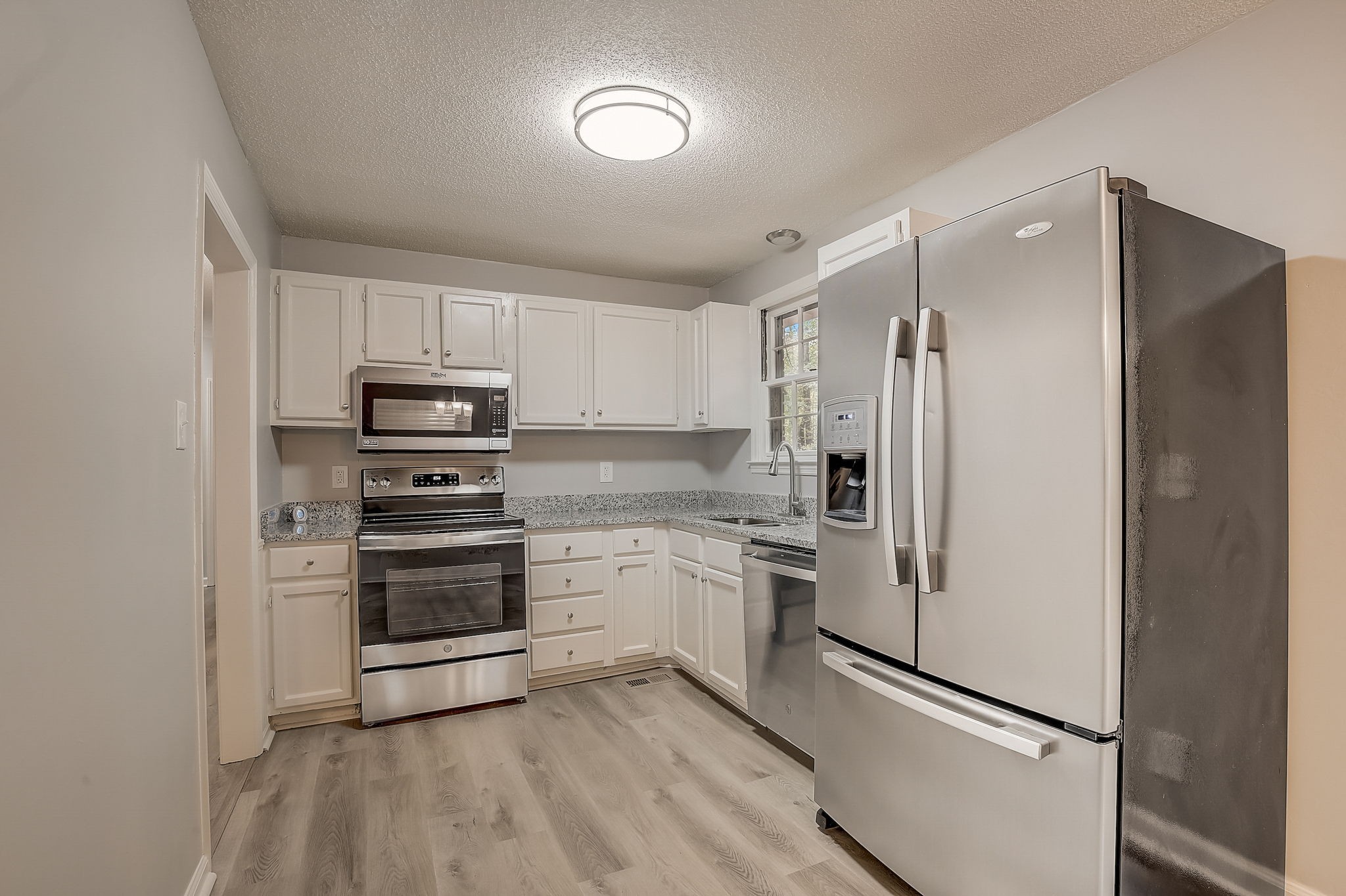 1008 Valley Lane White House TN 37188